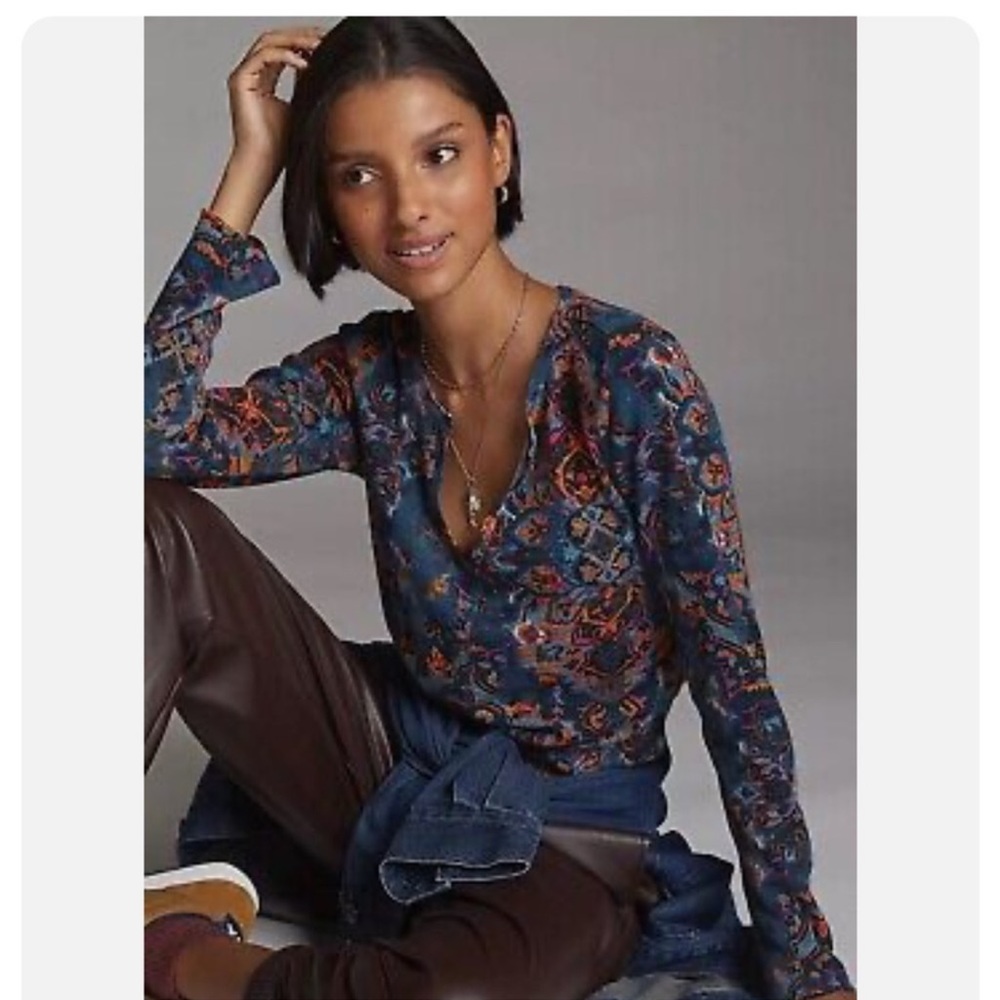 Anthropologie Pilcro top pullover long sleeve split-neck thermal damask L